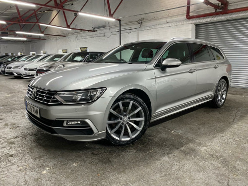 Volkswagen Passat  2.0 TDI BlueMotion Tech R-Line Euro 6 (s/s) 5dr 