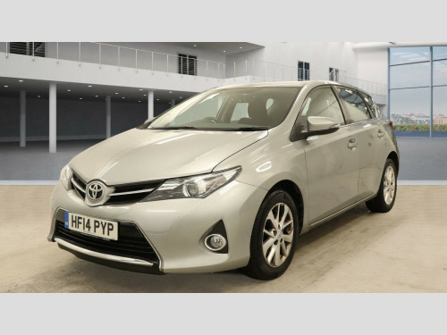 Toyota Auris  1.6 V-Matic Icon Euro 5 5dr 