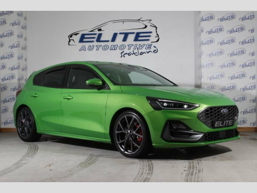 Ford Focus  2.3T EcoBoost ST Hatchback 5dr Petrol Manual Euro  