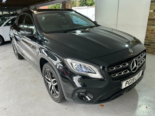 Mercedes-Benz GLA-Class GLA180 GLA 180 Urban Edition 5dr