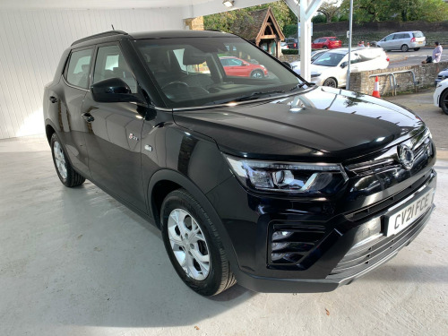 Ssangyong Tivoli  1.2P Ventura 5dr