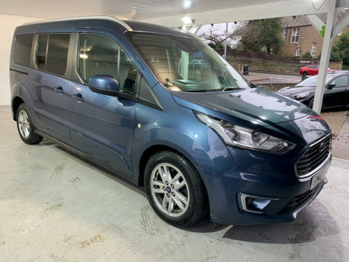 Ford Grand Tourneo Connect  1.5 EcoBlue 120 Titanium 5dr