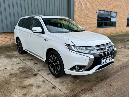 Mitsubishi Outlander  2.0h 12kWh 5hs CVT 4WD Euro 6 (s/s) 5dr