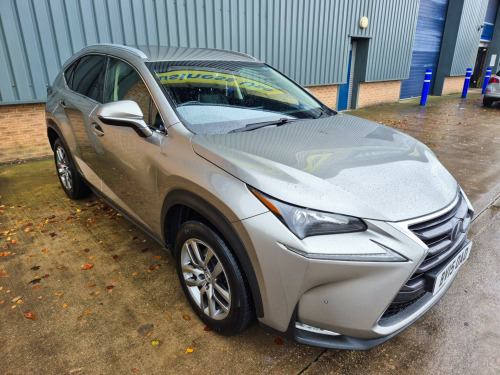 Lexus NX 300h  2.5 300h Luxury E-CVT 4WD Euro 6 (s/s) 5dr 