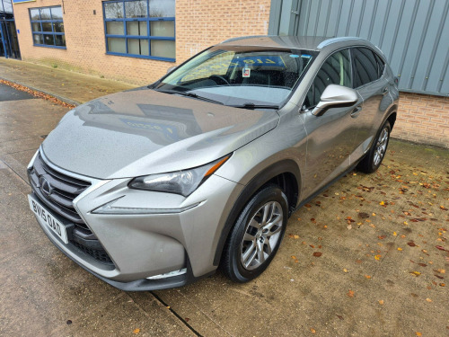 Lexus NX 300h  2.5 300h Luxury E-CVT 4WD Euro 6 (s/s) 5dr