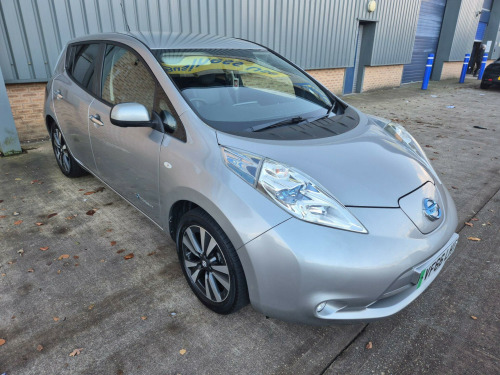 Nissan Leaf  30kWh Tekna Auto 5dr