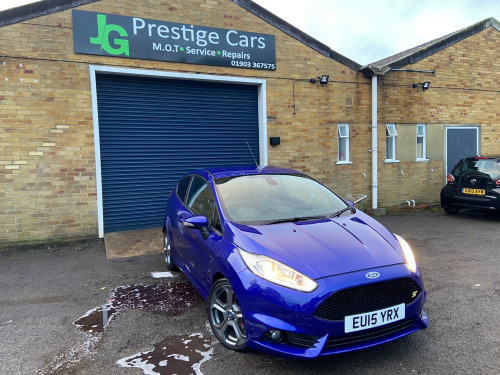 Ford Fiesta  1.6T EcoBoost ST-3 Hatchback 3dr Petrol Manual Euro 5 (s/s) (182 ps)