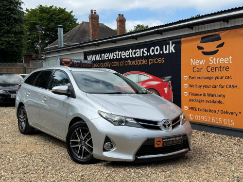 Toyota Auris  1.4 D-4D Icon+ Touring Sports Euro 5 (s/s) 5dr