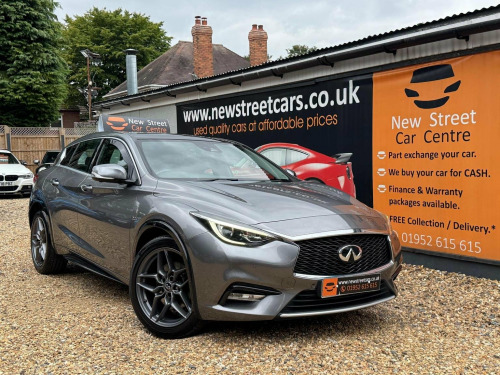 Infiniti Q30  2.2d Premium DCT Euro 6 (s/s) 5dr