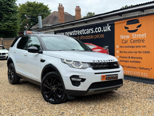 Land Rover Discovery Sport  2.0 TD4 HSE Black Auto 4WD Euro 6 (s/s) 5dr