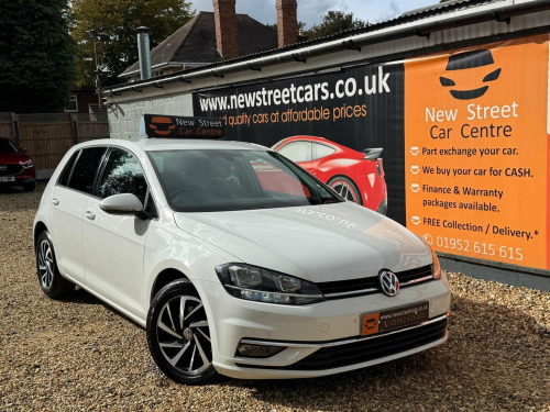 Volkswagen Golf  1.6 TDI Match Euro 6 (s/s) 5dr