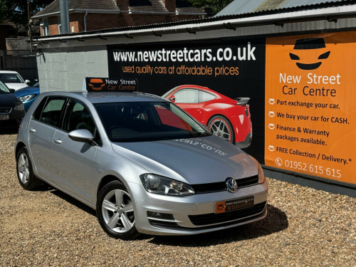 Volkswagen Golf  1.6 TDI BlueMotion Tech Match DSG Euro 5 (s/s) 5dr