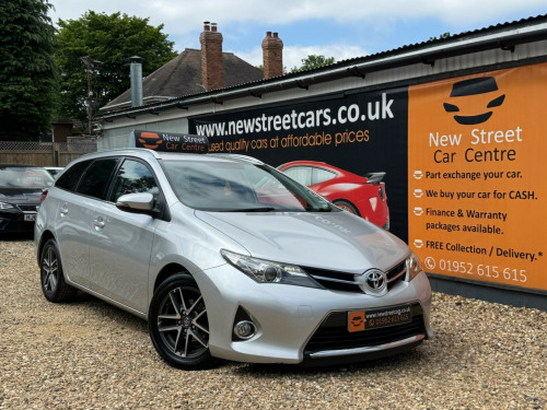 Toyota Auris  1.4 D-4D Icon+ Touring Sports Euro 5 (s/s) 5dr