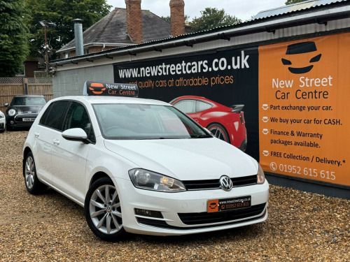 Volkswagen Golf  2.0 TDI BlueMotion Tech GT Euro 5 (s/s) 5dr