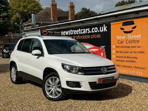 Volkswagen Tiguan  2.0 TDI BlueMotion Tech SE 4WD Euro 5 (s/s) 5dr