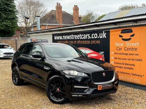 Jaguar F-PACE  2.0 D180 R-Sport Auto AWD Euro 6 (s/s) 5dr