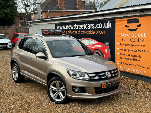 Volkswagen Tiguan  2.0 TDI BlueMotion Tech R-Line Edition DSG 4WD Euro 6 (s/s) 5dr 