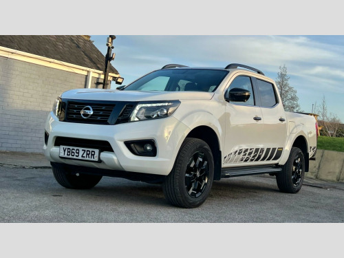 Nissan Navara  2.3 dCi N-Guard Auto 4WD Euro 6 4dr