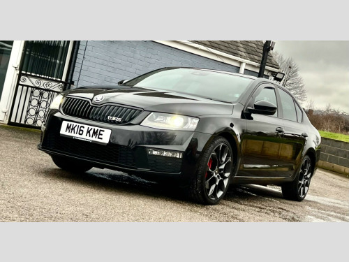 Skoda Octavia  2.0 TSI vRS 230 Euro 6 (s/s) 5dr (SNav)