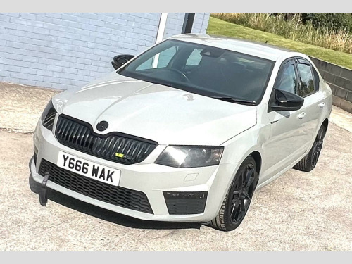 Skoda Octavia  2.0 TDI vRS Euro 6 (s/s) 5dr (SNav)