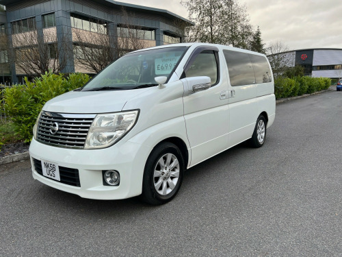 Nissan Elgrand  