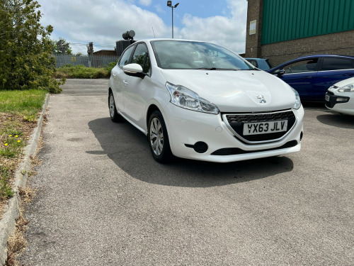 Peugeot 208  1.2 VTi Access+ 5dr