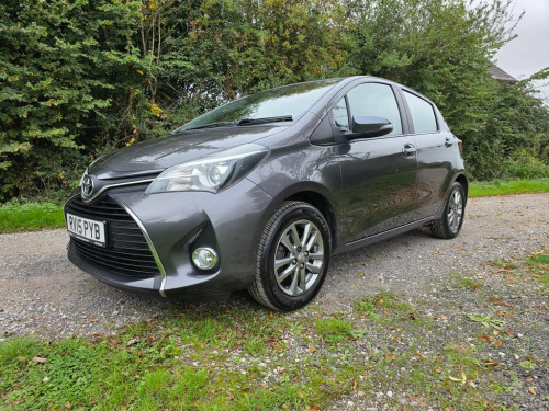 Toyota Yaris  1.33 Dual VVT-i Icon Hatchback 5dr Petrol Manual Euro 5 Euro 5 (99 ps)
