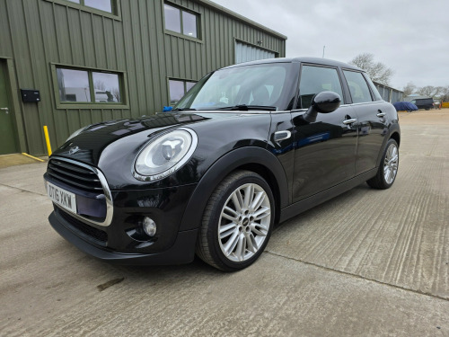 MINI Hatch  1.5 Cooper D Hatchback 5dr Diesel Manual Euro 6 (s/s) (116 ps) 