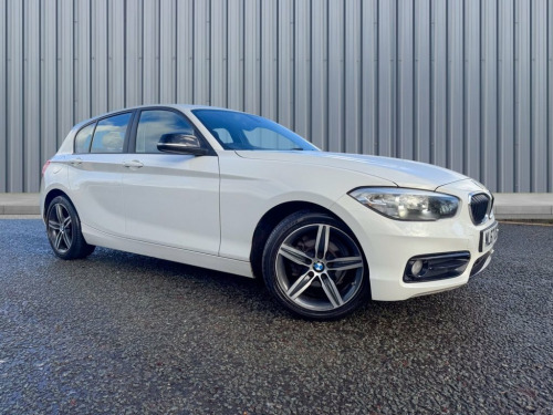 BMW 1 Series  1.5 118i Sport Hatchback 5dr Petrol Manual Euro 6 