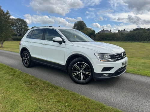 Volkswagen Tiguan  2.0 TDI SE Navigation SUV 5dr Diesel Manual Euro 6