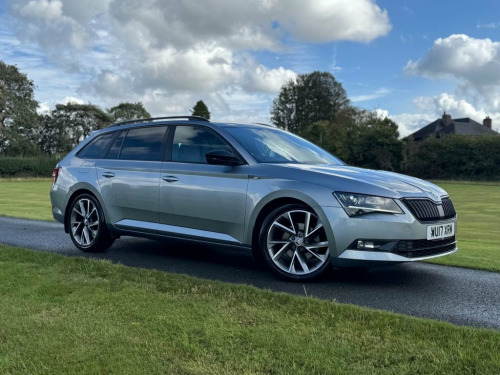 Skoda Superb  2.0 TDI SportLine Estate 5dr Diesel DSG Auto 6Spd 