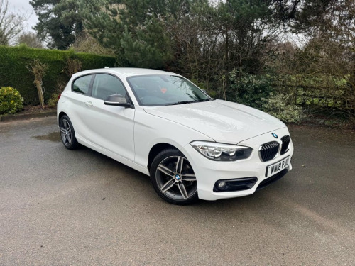 BMW 1 Series  1.5 118i Sport Hatchback 3dr Petrol Manual Euro 6  