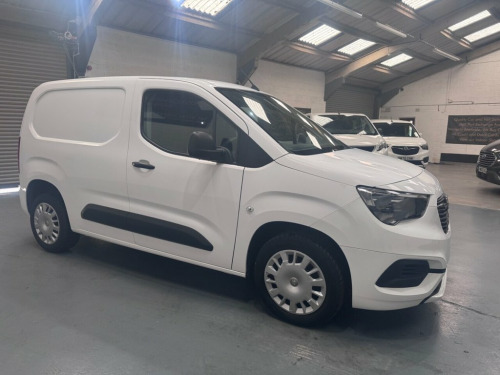 Vauxhall Combo  1.6 Turbo D 2300 Sportive Panel Van 4dr Diesel Man