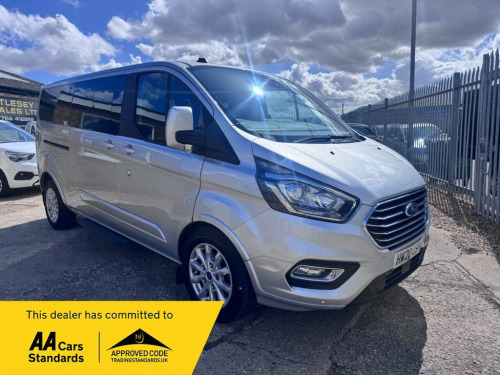 Ford Tourneo Custom  2.0 320 EcoBlue Titanium Minibus Double Cab 5dr Di