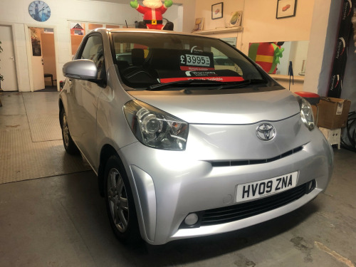 Toyota iQ  VVT-I IQ2 3-Door