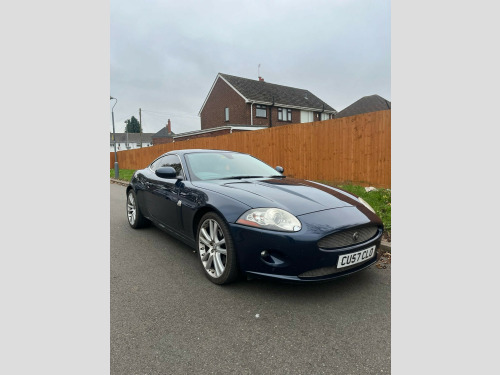 Jaguar XK  COUPE 2-Door