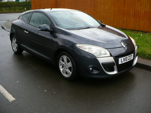 Renault Megane  DYNAMIQUE TOMTOM VVT 3-Door