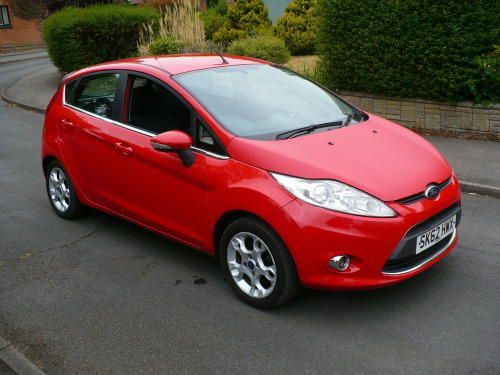 Ford Fiesta ZETEC 5-Door