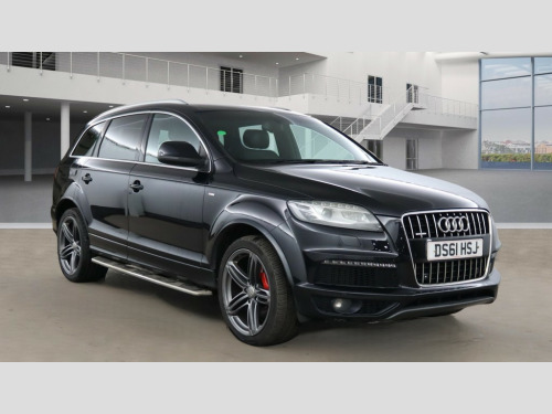 Audi Q7  3.0 TDI V6 S line SUV 5dr Diesel Tiptronic quattro Euro 5 (s/s) (245 ps)