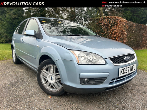 Ford Focus  1.6 Ghia 5dr [115]