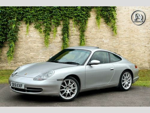 Porsche 911  3.4 996 Carrera 4 Tiptronic S AWD 2dr