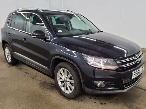 Volkswagen Tiguan  2.0 TDI BlueMotion Tech SE 4WD Euro 5 (s/s) 5dr