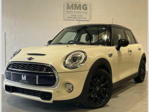 MINI Hatch  2.0 Cooper SD Euro 6 (s/s) 5dr