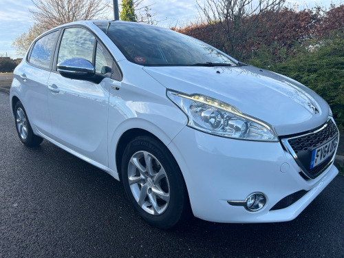 Peugeot 208  1.2 VTi Style 5dr