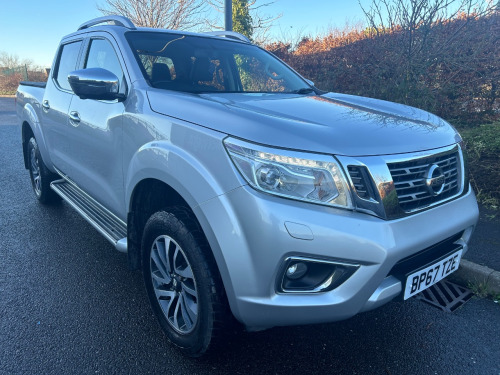 Nissan Navara  Double Cab Pick Up Tekna 2.3dCi 190 4WD Auto