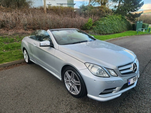 Mercedes-Benz E-Class E220 2.1 E220 CDI BlueEfficiency Sport Cabriolet G-Tronic+ Euro 5 (s/s) 2dr