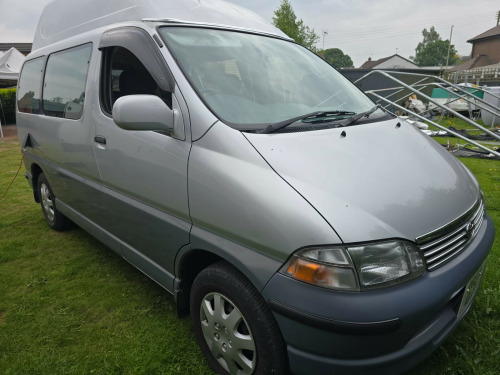 Toyota Hi-Ace Campervan