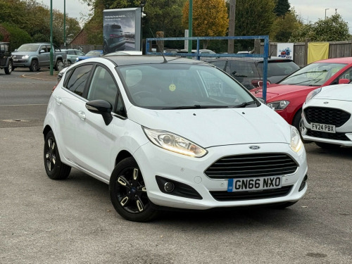 Ford Fiesta  1.0T EcoBoost Zetec White Edition Euro 6 (s/s) 5dr