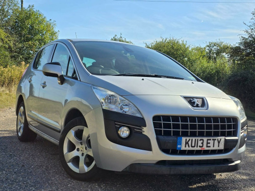 Peugeot 3008 Crossover  1.6 HDi Active Euro 5 5dr