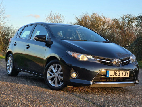 Toyota Auris  1.33 Dual VVT-i Icon Euro 5 (s/s) 5dr